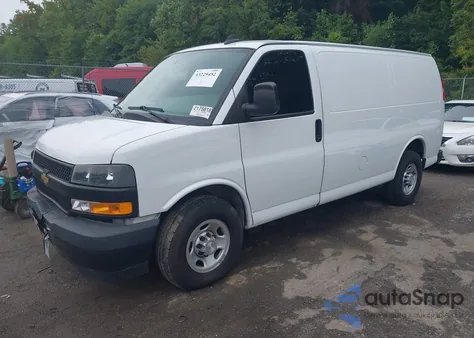 2020 Chevrolet Express Cargo Rwd 2500 Regular Wheelbase Wt from USA, damaged, VIN 1GCWGAFP5L1159997
